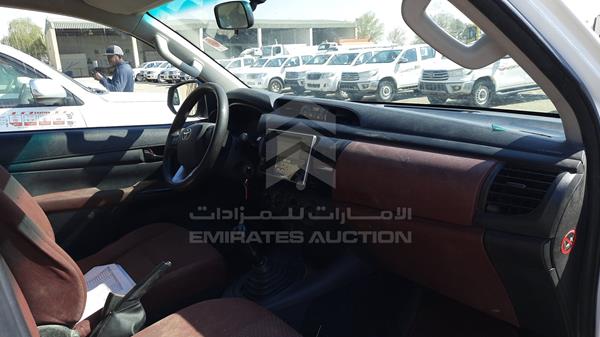 Photo 25 VIN: MR0DX8CD1H0590314 - TOYOTA HILUX 