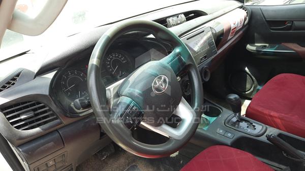 Photo 13 VIN: MR0DX8CD3J0594418 - TOYOTA HILUX 