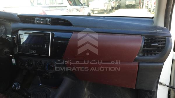 Photo 25 VIN: MR0DX8CD4H0400845 - TOYOTA HILUX 