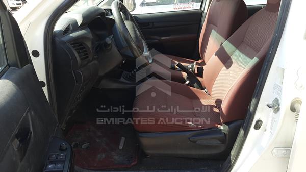 Photo 13 VIN: MR0DX8CD5H0400627 - TOYOTA HILUX 