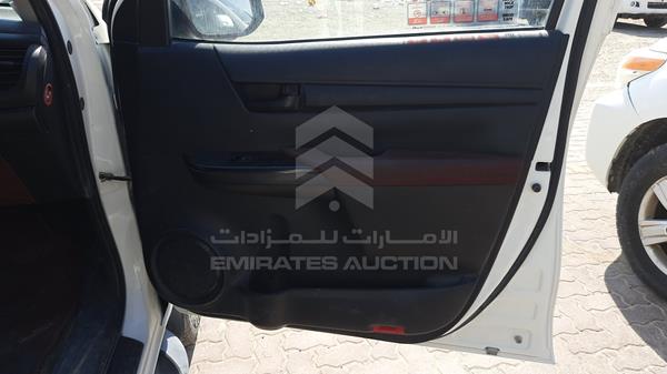 Photo 27 VIN: MR0DX8CD5H0400627 - TOYOTA HILUX 