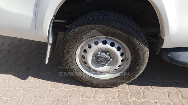 Photo 32 VIN: MR0DX8CD5H0400627 - TOYOTA HILUX 