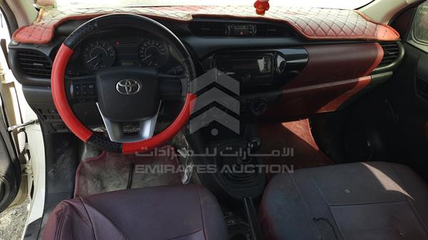 Photo 13 VIN: MR0DX8CD5J0594209 - TOYOTA HILUX 