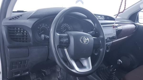 Photo 11 VIN: MR0DX8CD6H0401740 - TOYOTA HILUX 