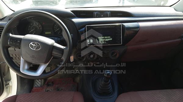 Photo 17 VIN: MR0DX8CD7H0400788 - TOYOTA HILUX 