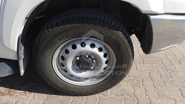 Photo 31 VIN: MR0DX8CD7H0400788 - TOYOTA HILUX 