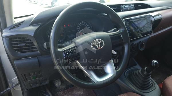 Photo 13 VIN: MR0DX8CD9H0400002 - TOYOTA HILUX 