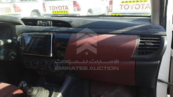 Photo 26 VIN: MR0DX8CD9H0590495 - TOYOTA HILUX 