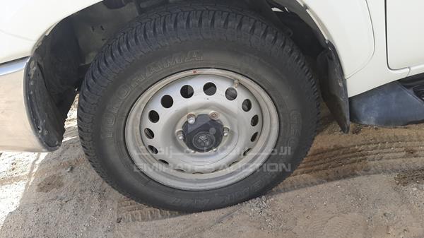 Photo 34 VIN: MR0DX8CD9H0590495 - TOYOTA HILUX 