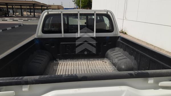 Photo 20 VIN: MR0DX9CD8K2635847 - TOYOTA HILUX 