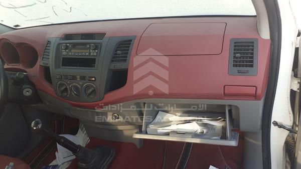 Photo 24 VIN: MR0EW12G1B2026880 - TOYOTA HILUX 