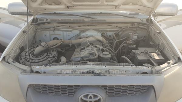 Photo 28 VIN: MR0EW12G1B2026880 - TOYOTA HILUX 