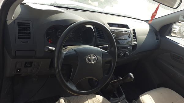 Photo 15 VIN: MR0FR22G4E0714731 - TOYOTA HILUX 