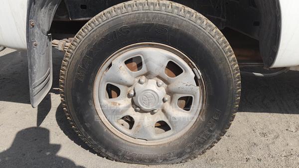 Photo 11 VIN: MR0FX22G0B1055090 - TOYOTA HILUX 