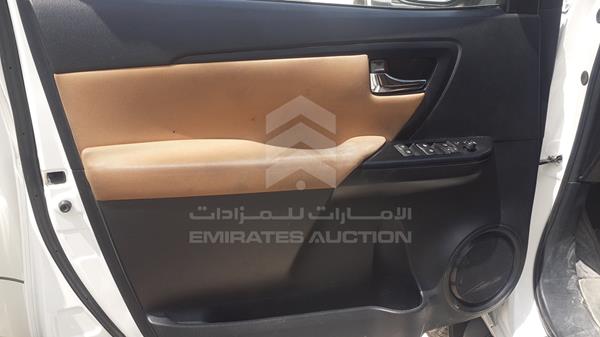 Photo 9 VIN: MR1DX8FS1H0008377 - TOYOTA FORTUNER 