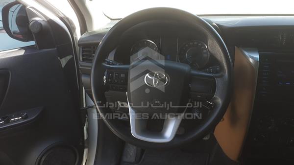 Photo 13 VIN: MR1DX8FS5H0008513 - TOYOTA FORTUNER 