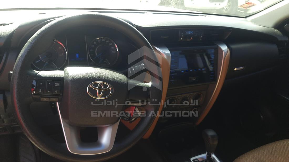 Photo 16 VIN: MR1DX8FS5H0008804 - TOYOTA FORTUNER 