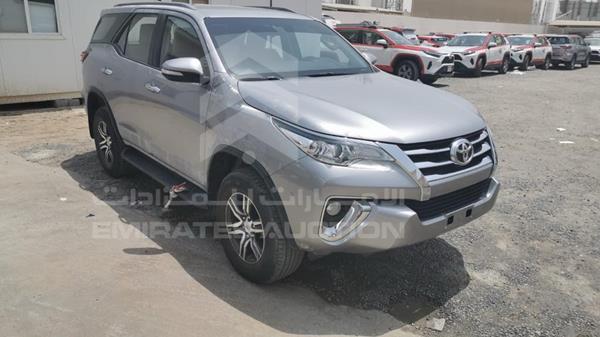 Photo 4 VIN: MR1DX8FS6H0009086 - TOYOTA FORTUNER 