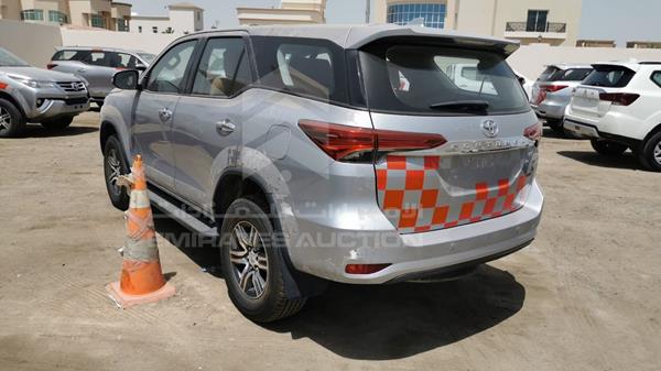 Photo 5 VIN: MR1DX8FS7H0009176 - TOYOTA FORTUNER 