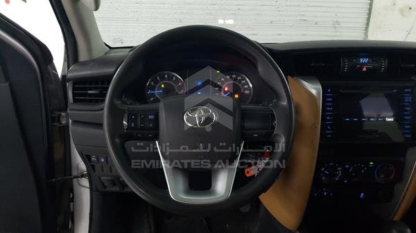 Photo 12 VIN: MR1DX8FS8H0009106 - TOYOTA FORTUNER 