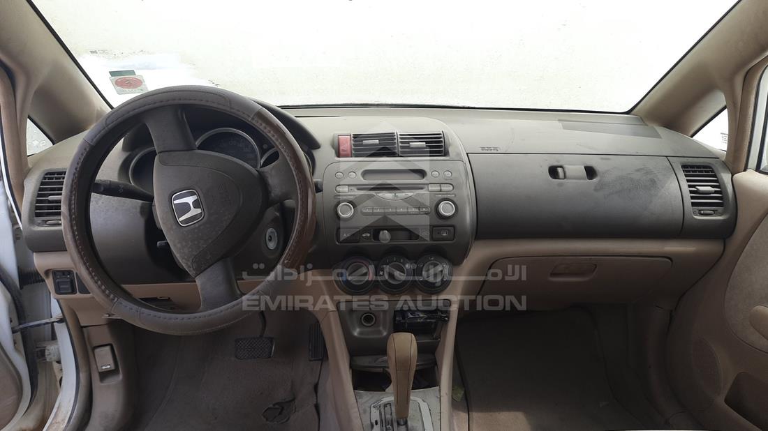 Photo 16 VIN: MRHGD662X5P020073 - HONDA CITY 