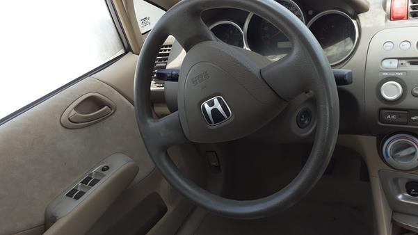 Photo 11 VIN: MRHGD66318P060832 - HONDA CITY 