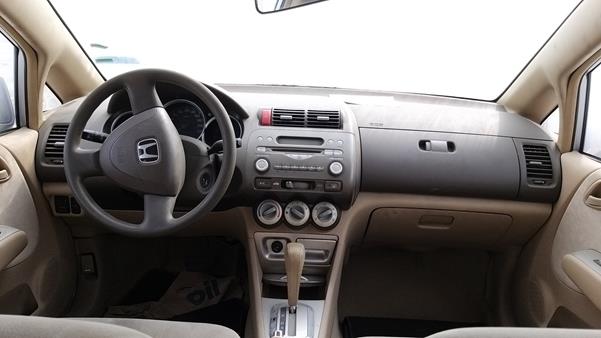 Photo 13 VIN: MRHGD66388P060374 - HONDA CITY 