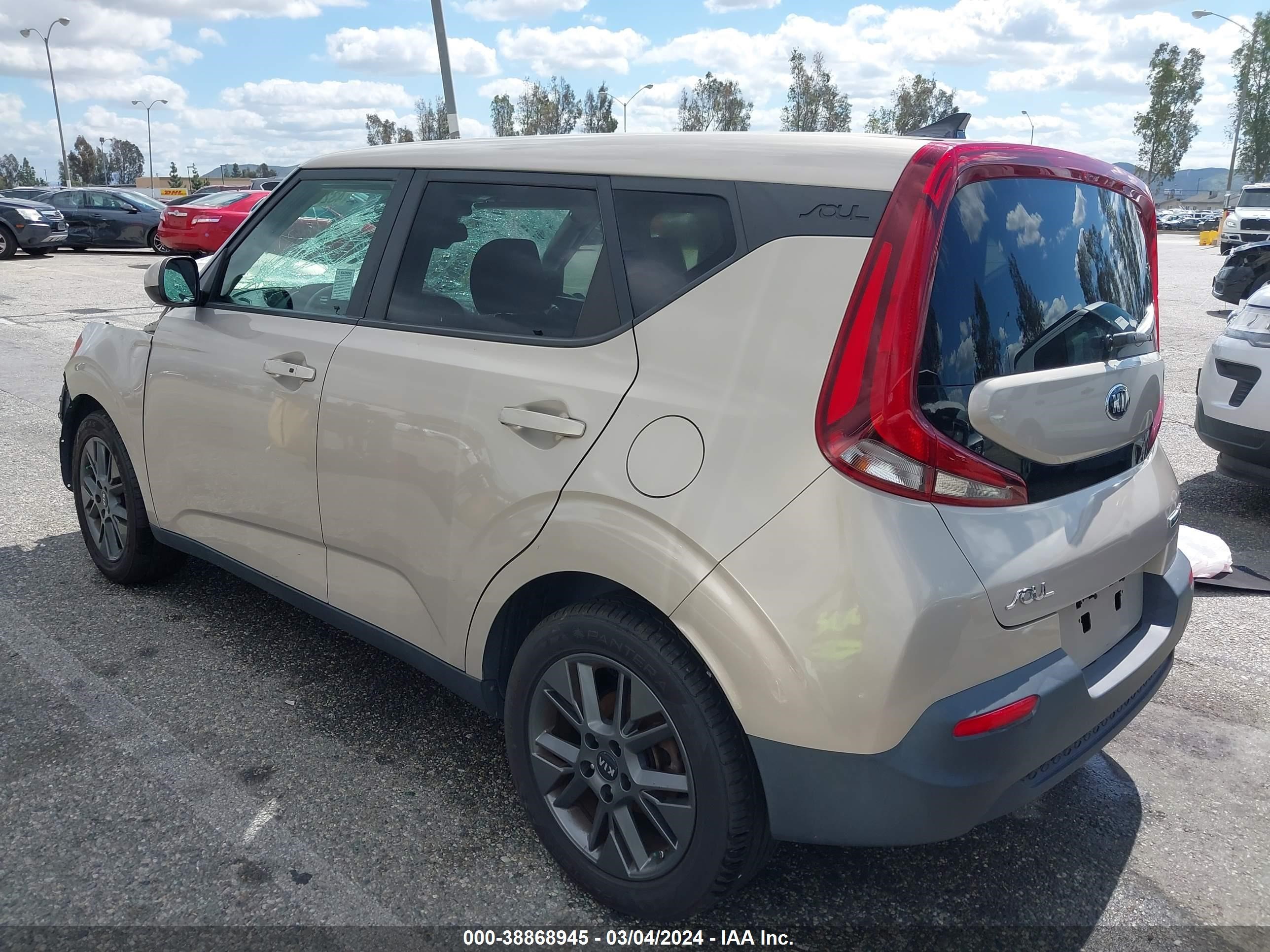 Photo 2 VIN: NDJ33AUL7L7026783 - KIA SOUL 