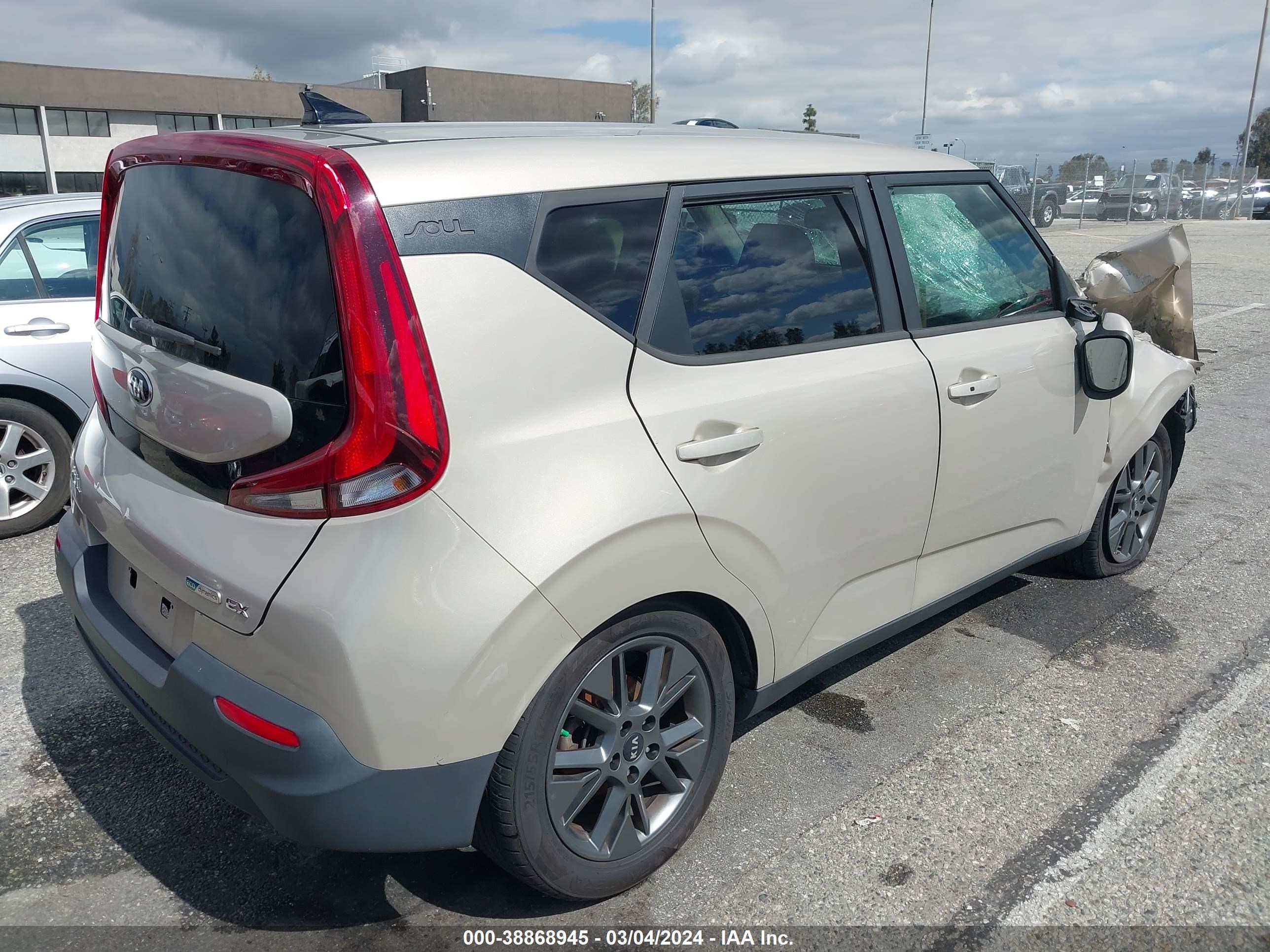 Photo 3 VIN: NDJ33AUL7L7026783 - KIA SOUL 