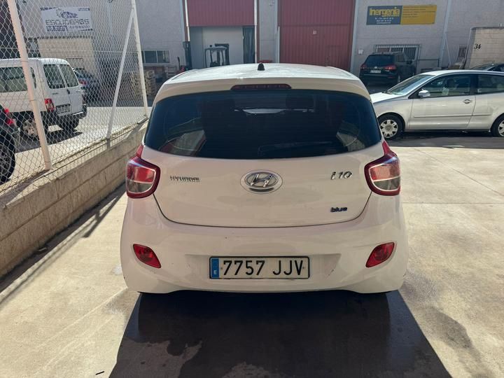 Photo 5 VIN: NLHA751AAGZ180192 - HYUNDAI I10 