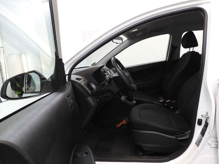 Photo 5 VIN: NLHA751AAHZ294892 - HYUNDAI I10 