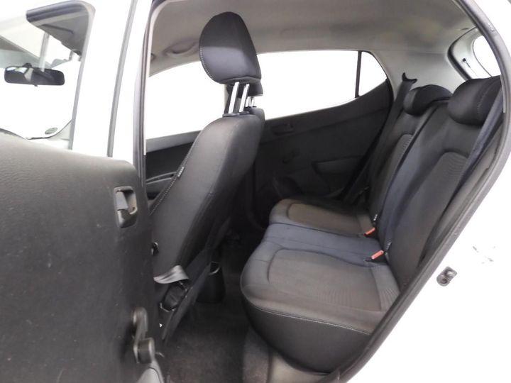 Photo 6 VIN: NLHA751AAHZ294892 - HYUNDAI I10 