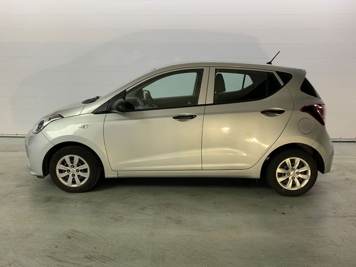 Photo 9 VIN: NLHA751AAHZ301332 - HYUNDAI I10 