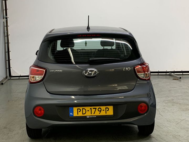 Photo 12 VIN: NLHA751AAHZ308998 - HYUNDAI I10 