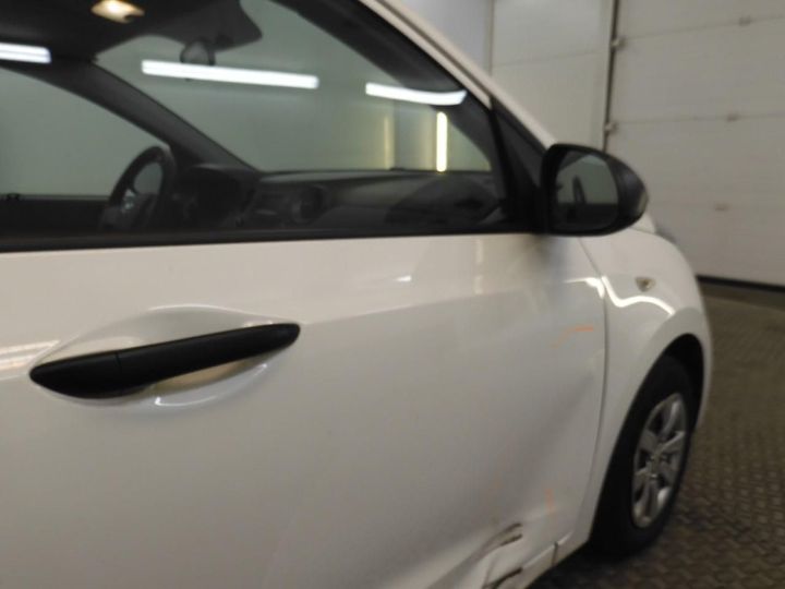 Photo 17 VIN: NLHA751AAHZ312340 - HYUNDAI I10 