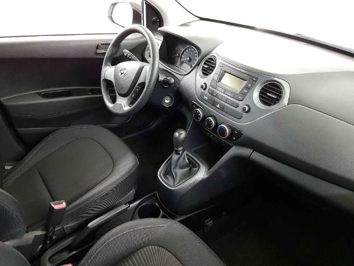 Photo 5 VIN: NLHA751AAHZ332455 - HYUNDAI I10 