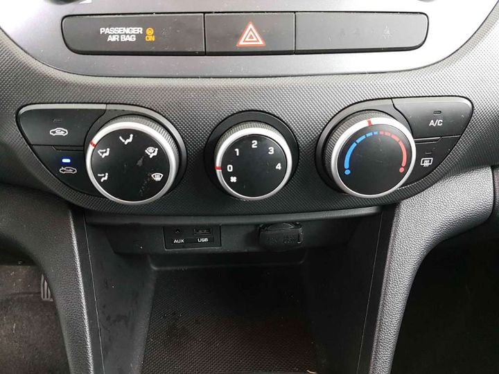 Photo 9 VIN: NLHA751AAJZ363480 - HYUNDAI I10 