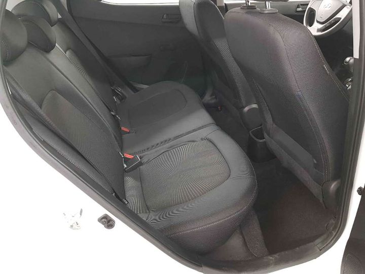 Photo 12 VIN: NLHA751AAJZ365811 - HYUNDAI I10 