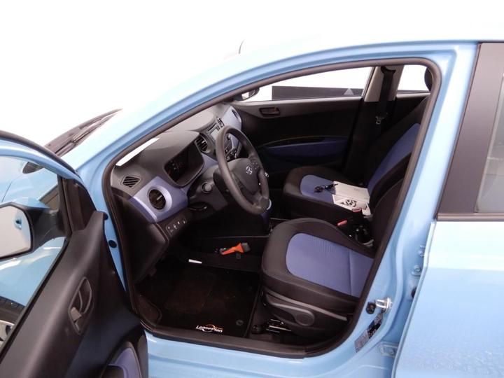 Photo 11 VIN: NLHA851AAFZ075919 - HYUNDAI I10 