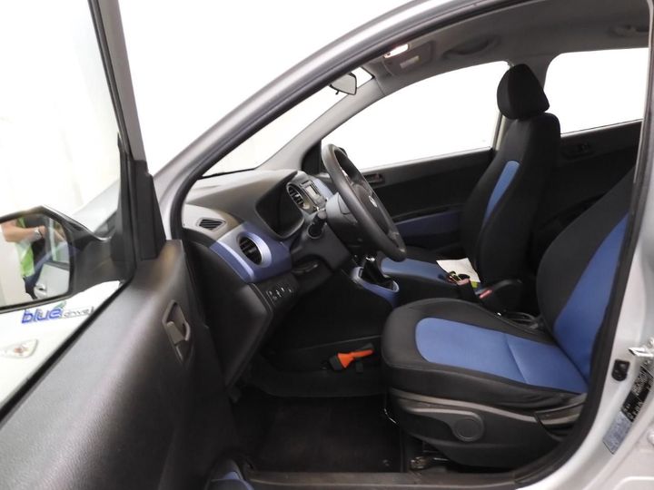 Photo 5 VIN: NLHA851AAFZ083463 - HYUNDAI I10 