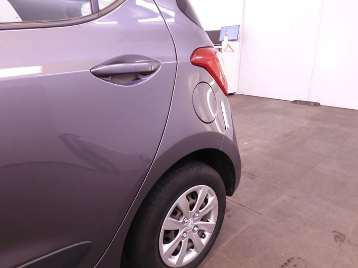 Photo 17 VIN: NLHA851AAFZ092569 - HYUNDAI I10 