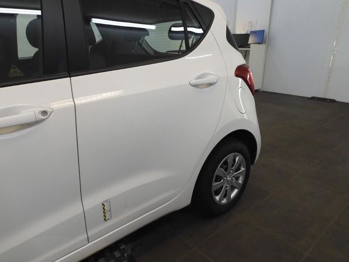 Photo 10 VIN: NLHA851AAFZ109639 - HYUNDAI I10 