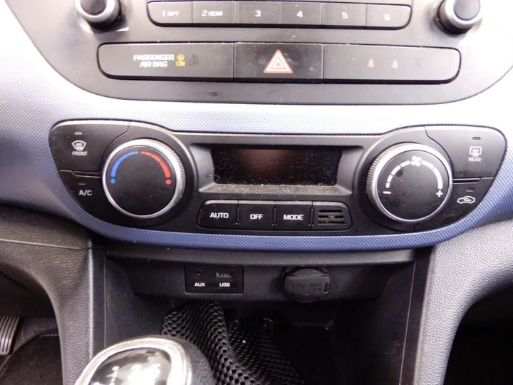 Photo 12 VIN: NLHA851AAFZ111546 - HYUNDAI I10 