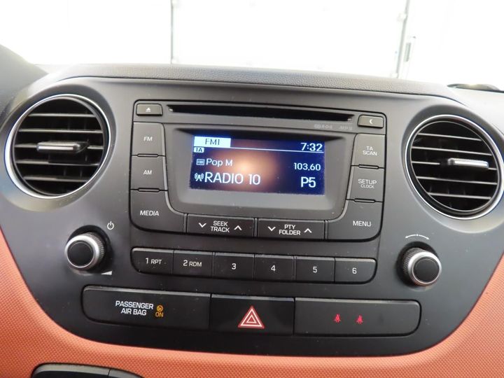 Photo 9 VIN: NLHA851AAGZ265691 - HYUNDAI I10 