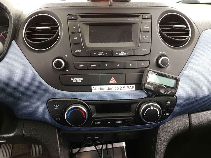 Photo 9 VIN: NLHA851AAGZ268122 - HYUNDAI I10 