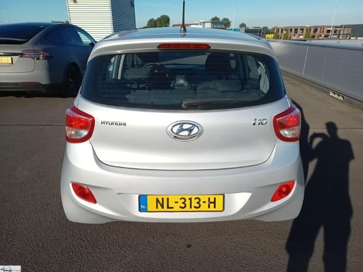 Photo 12 VIN: NLHA851AAGZ283950 - HYUNDAI I10 