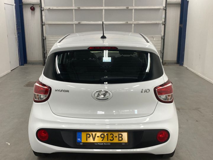 Photo 7 VIN: NLHA851AAHZ329937 - HYUNDAI I10 