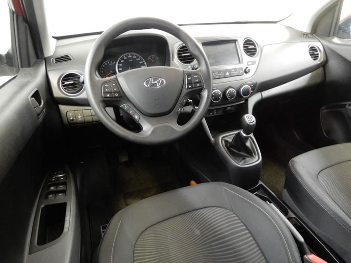 Photo 8 VIN: NLHA851AAHZ330894 - HYUNDAI I10 