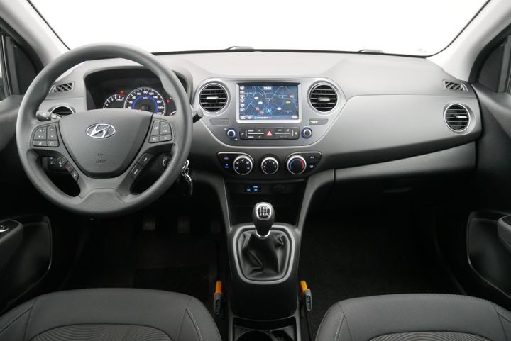 Photo 8 VIN: NLHA851AAHZ332573 - HYUNDAI I10 