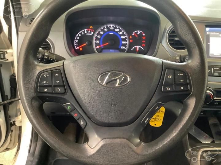 Photo 12 VIN: NLHA851AAHZ347984 - HYUNDAI I10 HATCHBACK 